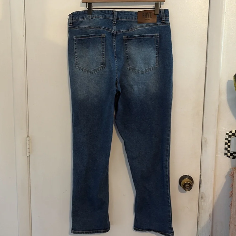 Frye High Rise Straight Leg Jeans 12 / 31